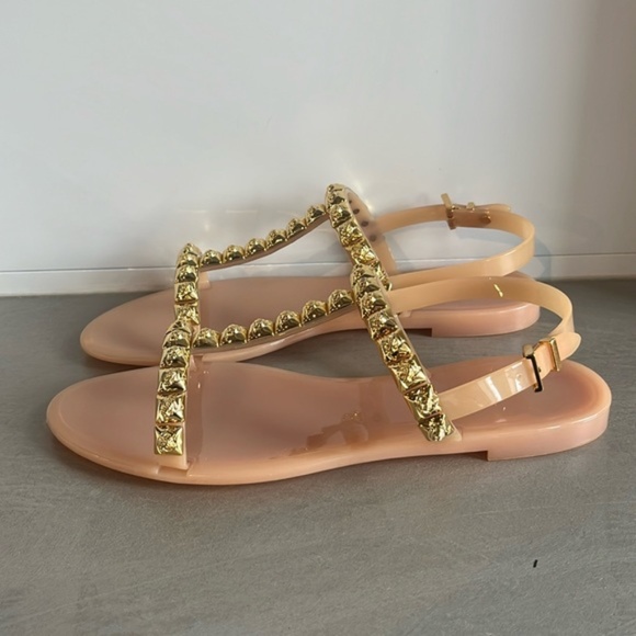 Stuart Weitzman Jelrose Ballet Jelly Studded T-Strap Jelly Sandals - Picture 1 of 9
